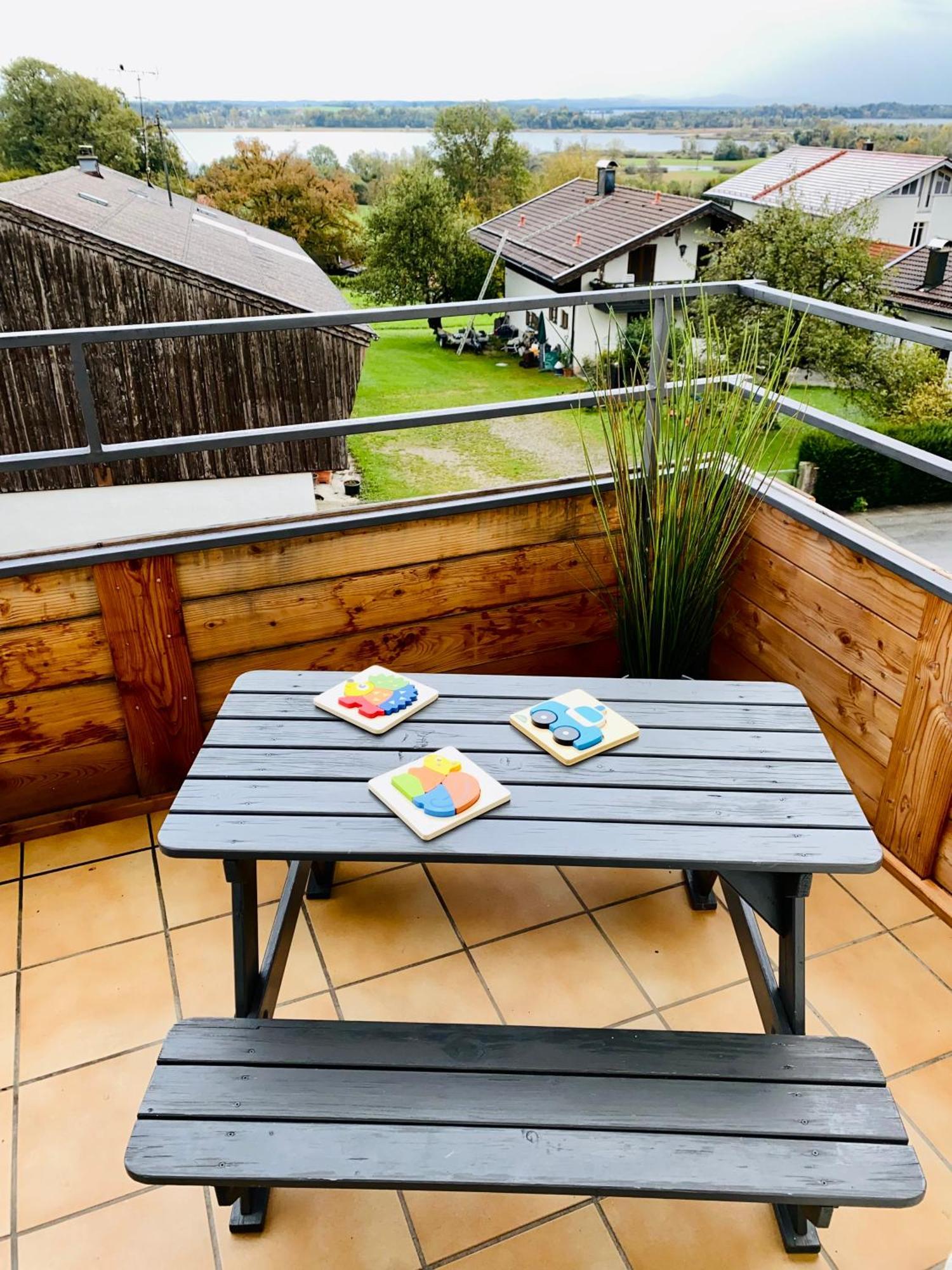 Appartement Krautinsel Mit Seeblick