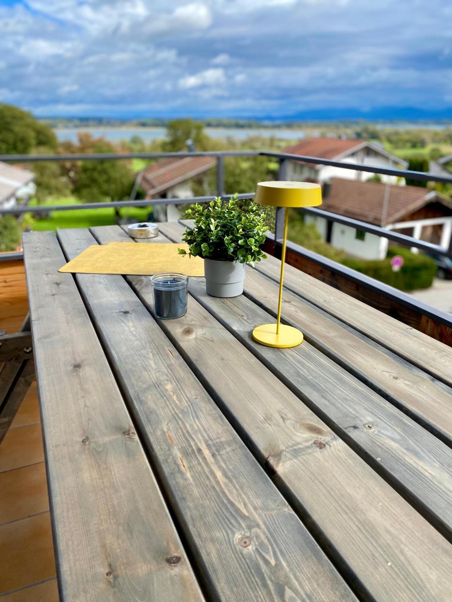 Appartement Krautinsel Mit Seeblick *